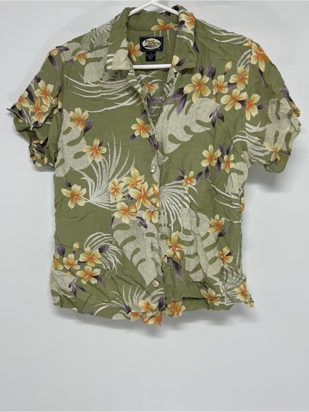 Tommy Bahama vintage button down shirt medium